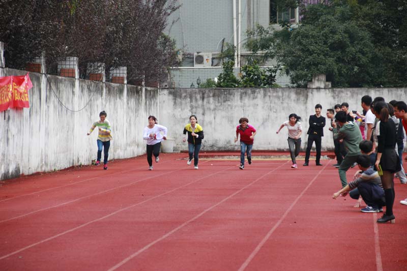 女子短跑项目图片